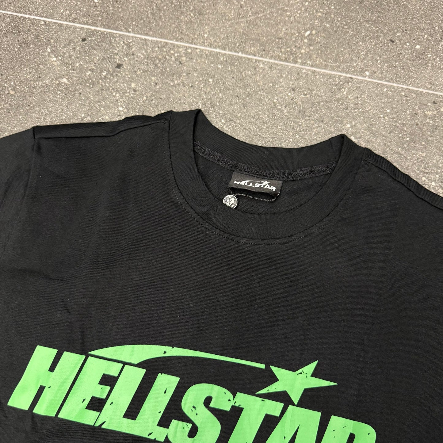 Camiseta Hellstar